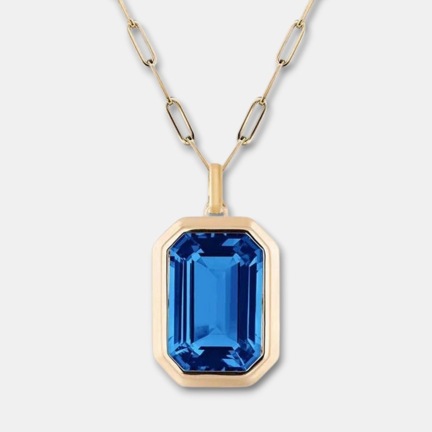Sapphire Radiance Necklace in Gold