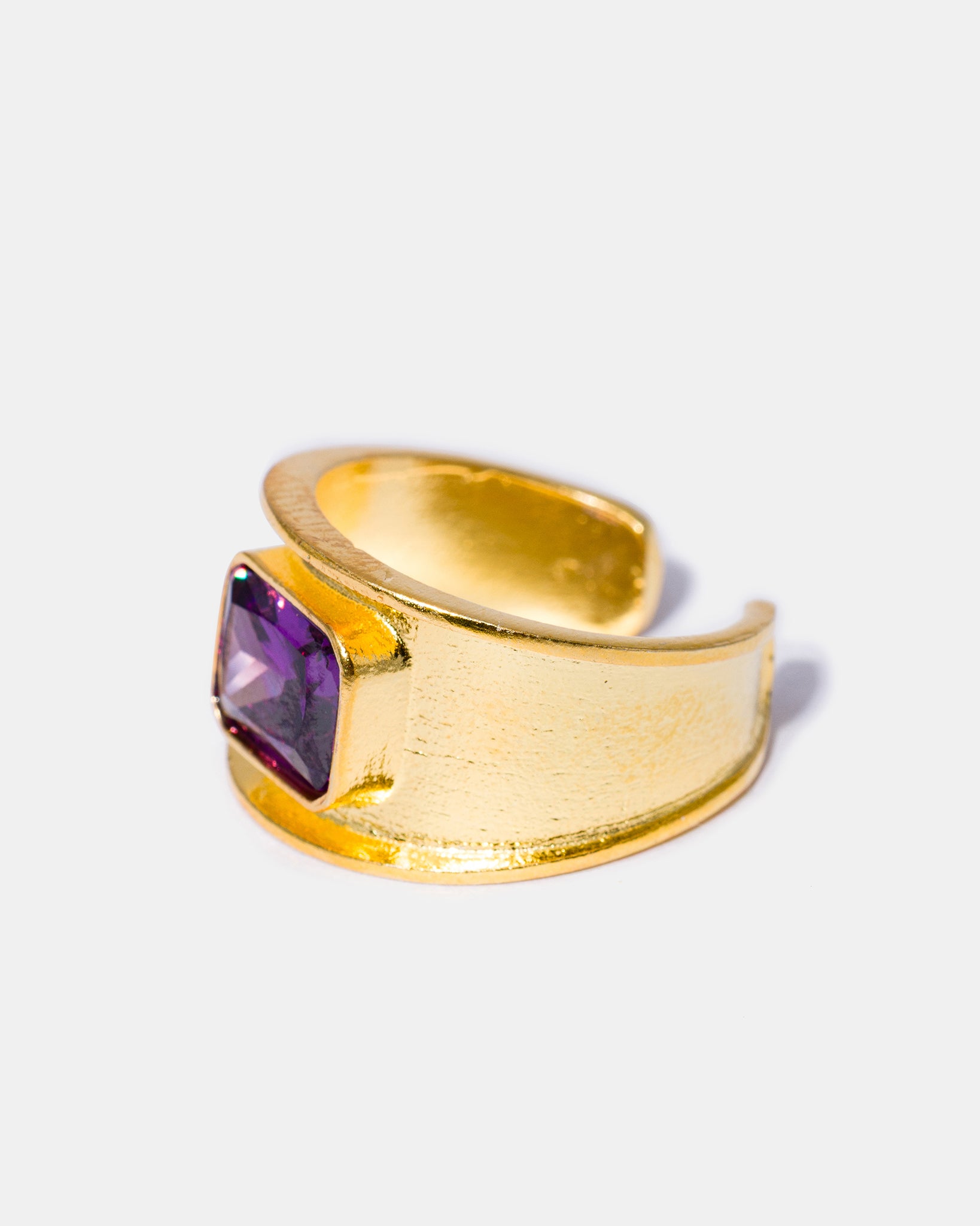 Gold Purple Amethyst Gemstone Signet Ring