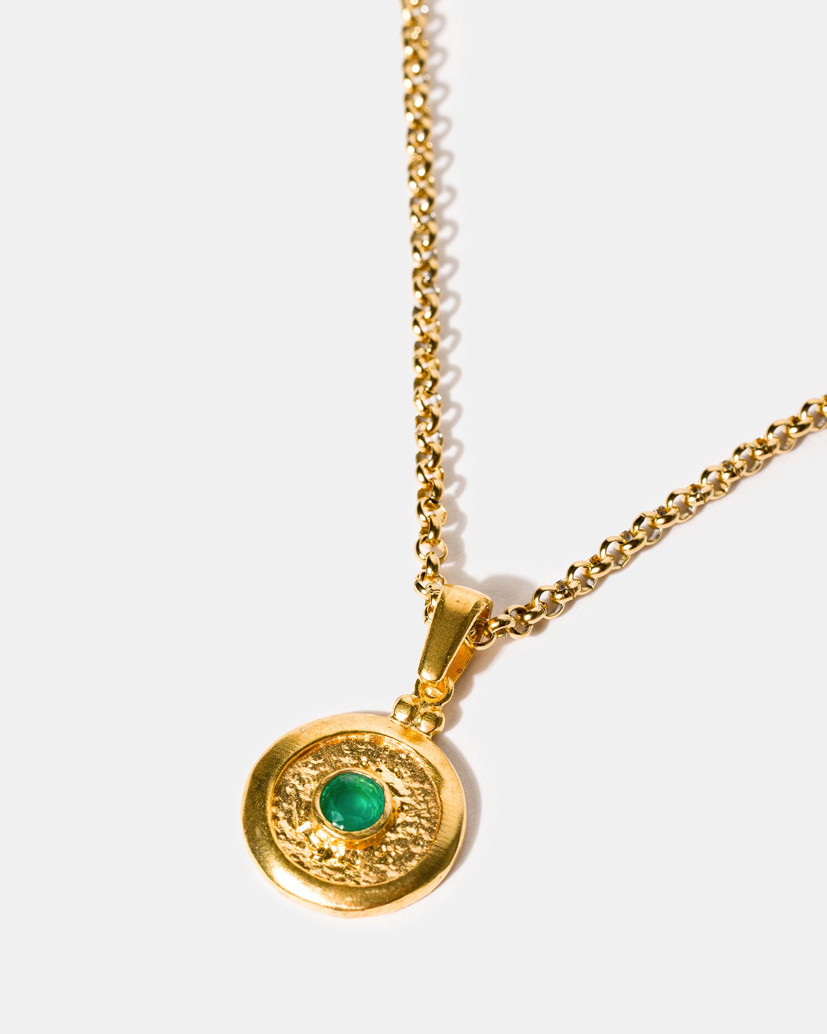 Medallion Pendant Gold Necklace in Emerald Glow