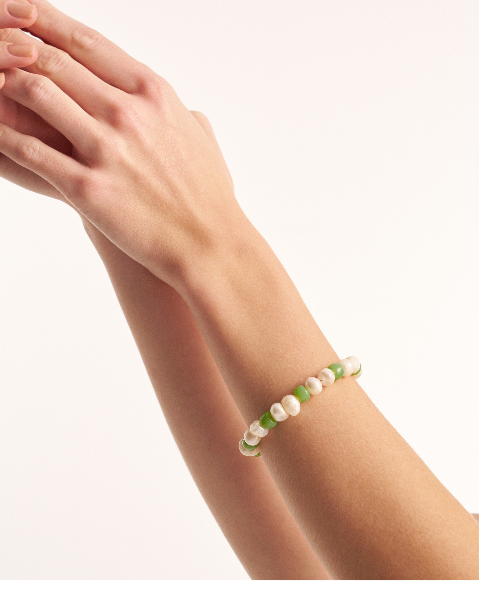 Minimal beaded pearl bracelet in green tones