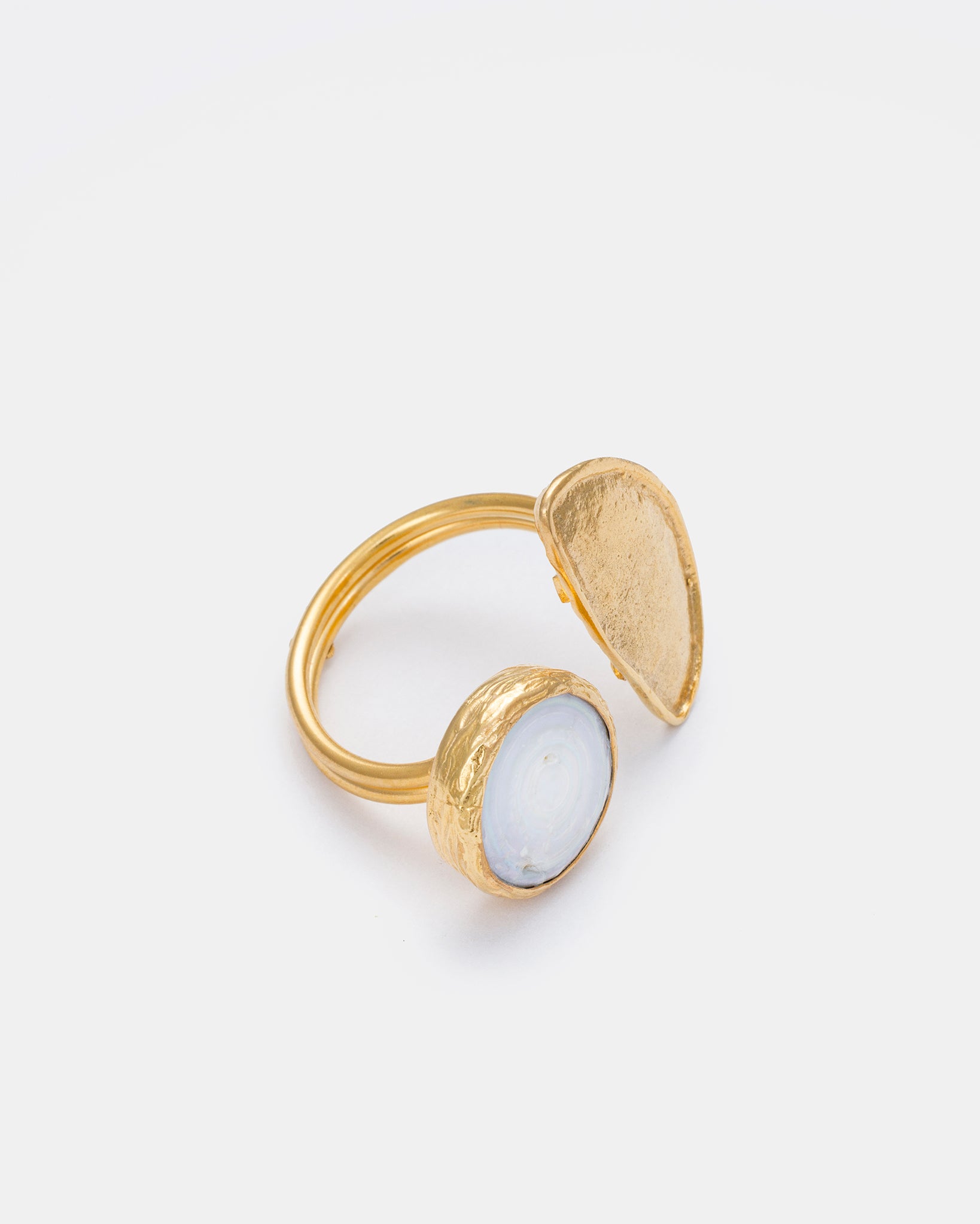 Lunar Pearl Ring
