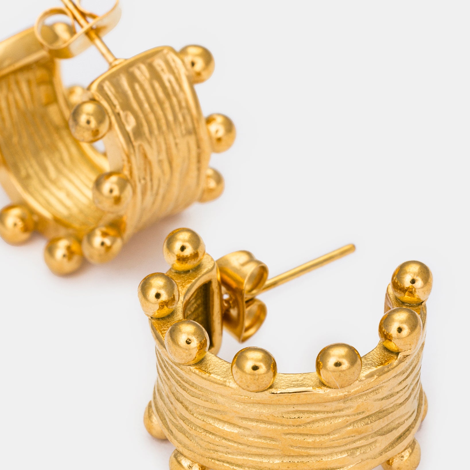 Roman Hoops in Gold