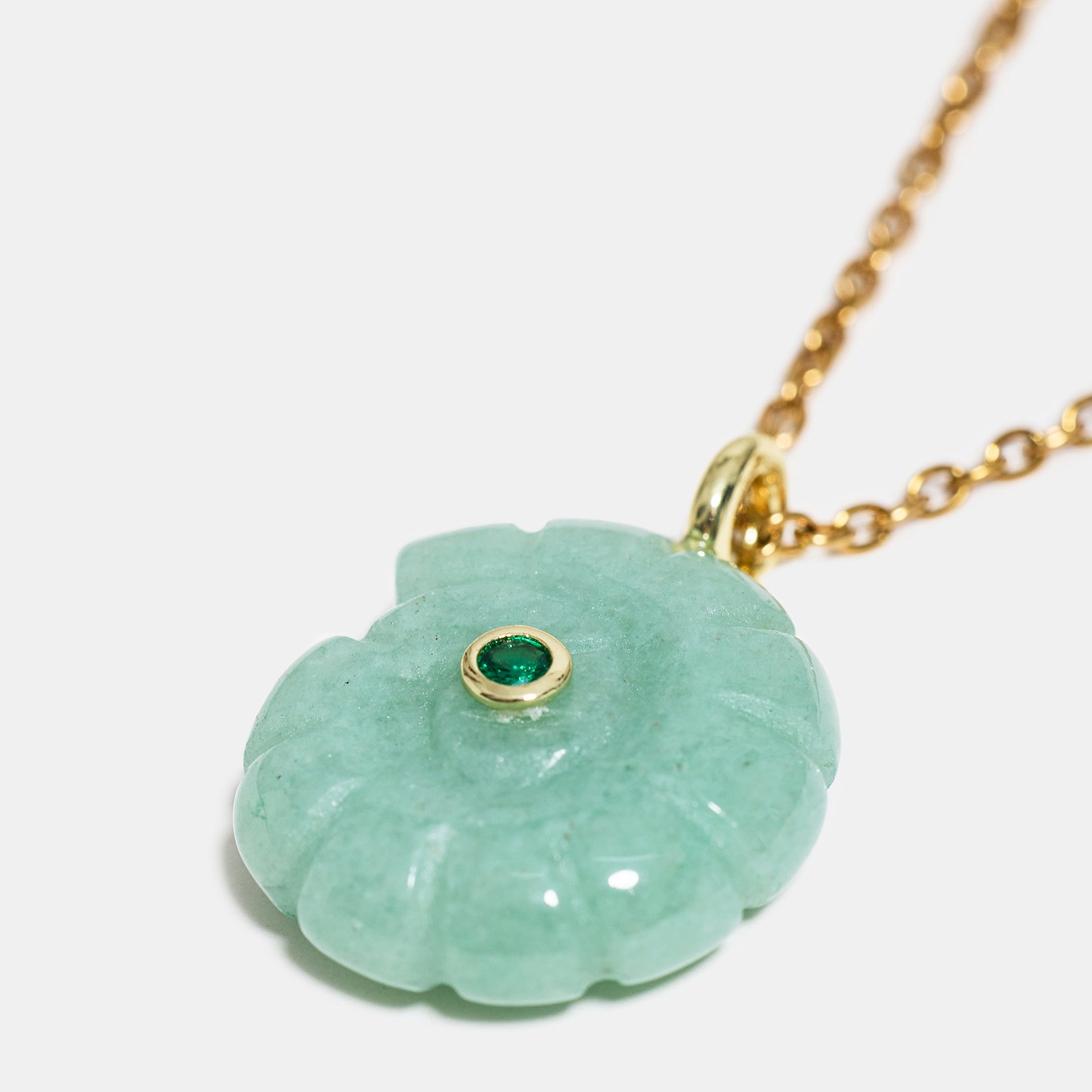 Aventurine Shell Pendant Necklace