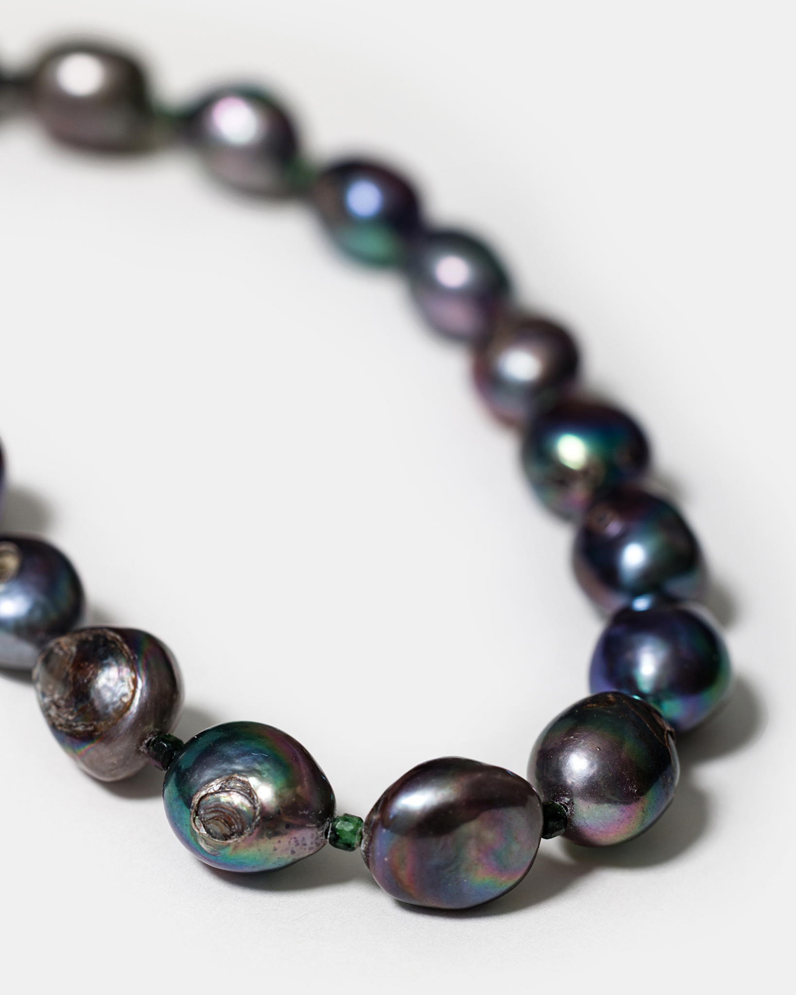 Palermo Necklace with Dark Baroque Pearls and Serpentine Accents